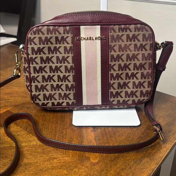 Michael Kors Maroon and Tan Signature Monogram Crossbody Bag - Picture 9 of 10